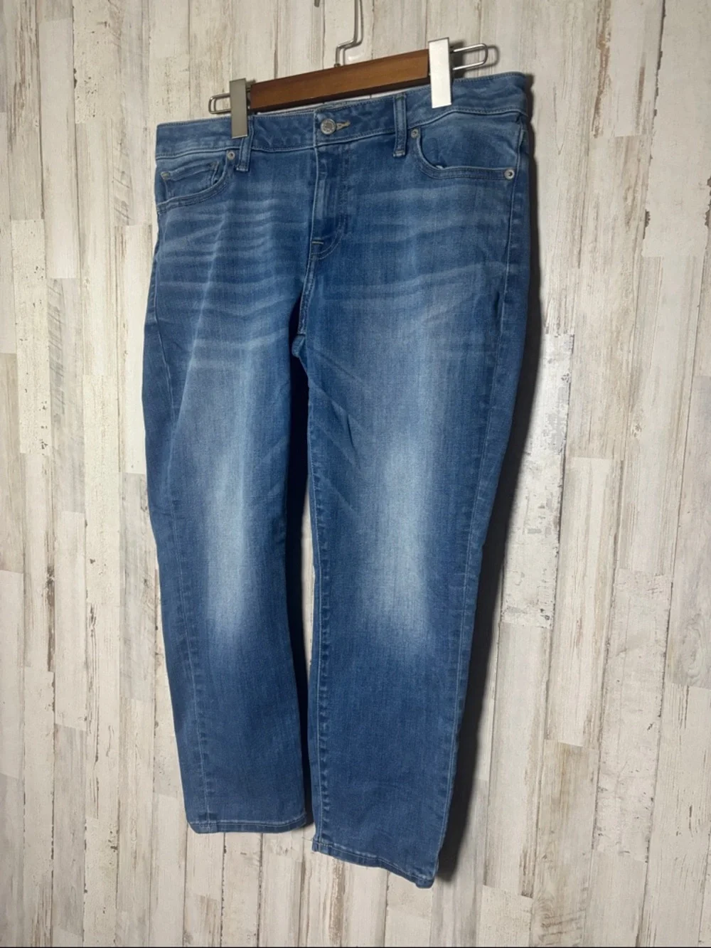 Lucky Brand Light Blue Denim Jeans with Leather Patch